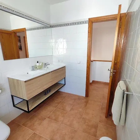 Valperal, Piscina Climatizada Aire Acondicionado Posición Estratégica!! * Playa Blanca (Lanzarote)