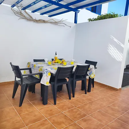 Valperal, Piscina Climatizada Aire Acondicionado Posicion Estrategica!! Nyaraló