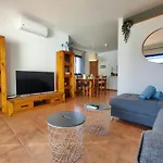 Valperal, Piscina Climatizada Aire Acondicionado Posición Estratégica!! Casa de Férias Playa Blanca (Lanzarote)