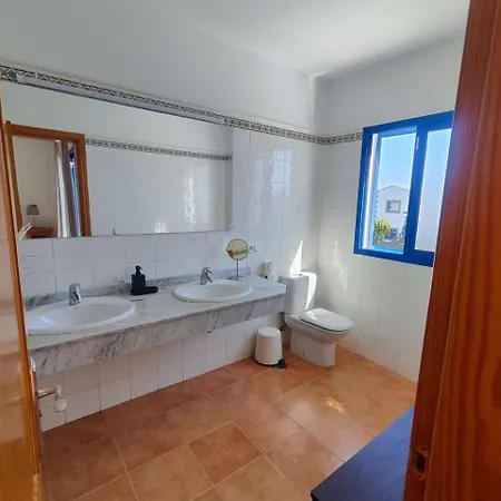 Valperal, Piscina Climatizada Aire Acondicionado Posicion Estrategica!! Σπίτι διακοπών Πλάγια Μπλάνκα