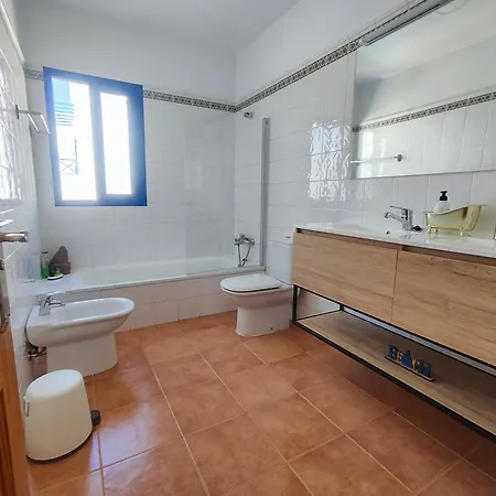 بيت للعطل Valperal, Piscina Climatizada Aire Acondicionado Posicion Estrategica!!