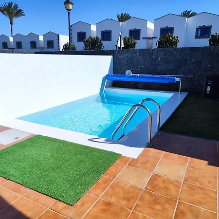 Valperal, Piscina Climatizada Aire Acondicionado Posicion Estrategica!! بيت للعطل *