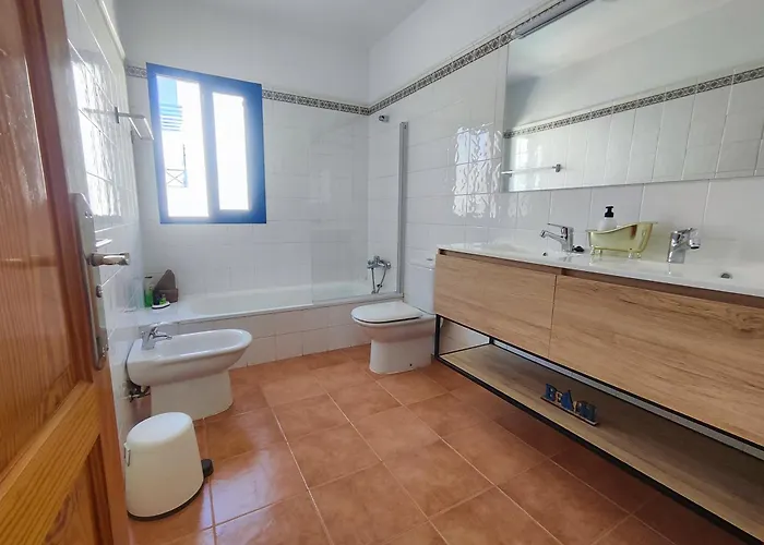 Vakantiehuis Valperal, Piscina Climatizada Aire Acondicionado Posicion Estrategica!!