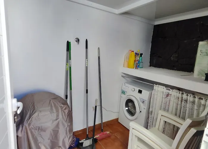 Valperal, Piscina Climatizada Aire Acondicionado Posicion Estrategica!! Vakantiehuis Playa Blanca (Lanzarote)