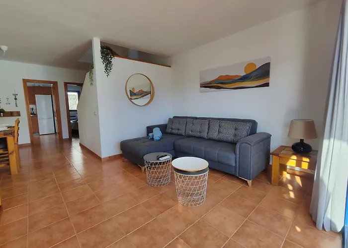 Vakantiehuis Valperal, Piscina Climatizada Aire Acondicionado Posicion Estrategica!! Playa Blanca (Lanzarote)